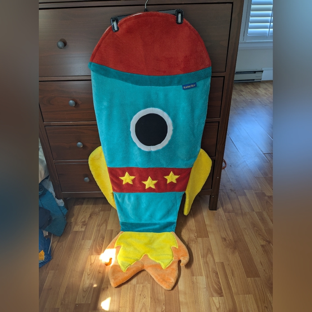 Blankie Tails | Rocket Wearable Blanket
